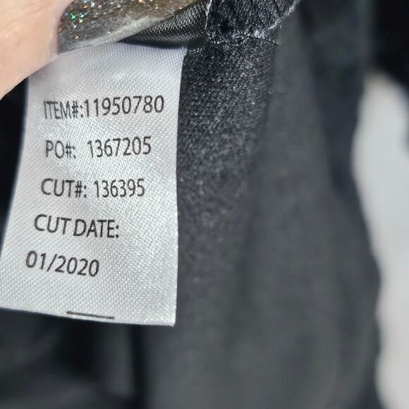 Torrid Black Lace Bell Sleeve Trapeze Dress Size 2 / 2X / 18-20 - Picture 12 of 12